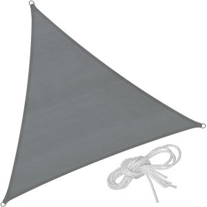 Toldo de polietileno em forma de vela, cinzento